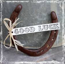 Pin By Dawn Delacy On Diy Gifts Wedding Horseshoes Horseshoe Wedding Gift Best Wedding Gifts
