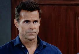 Y&R Spoilers: Furious Phyllis Snaps On Jack Abbott