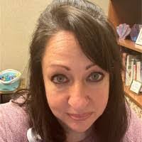 Janna Higgins's Instagram, Twitter & Facebook