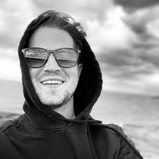 Eric Brochu (@brochuu.e) • Instagram photos and videos