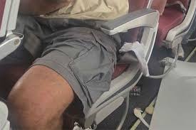Avião Airbus A320 indiano “despenca” quase 100 metros em turbulência severa, deixando 17 passageiros feridos
