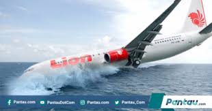 Pagi itu, 28 desember 2014—tepat hari ini empat tahun silam, air asia nomor penerbangan qz8501 jatuh di wilayah perairan selat karimata. Halaman 6 Berita Lion Air Jatuh Hari Ini Terbaru Dan Terlengkap