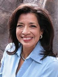 Gloria Silva's Instagram, Twitter & Facebook