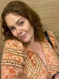 Melissa Meece's Instagram, Twitter & Facebook