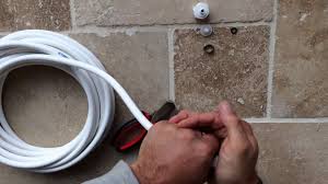 Regulateur De Niveau D Eau Pour Piscines Nivomatic Kit D Alimentation Youtube