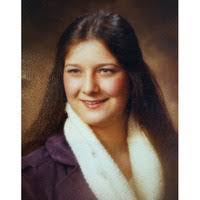 Colette Graves's Instagram, Twitter & Facebook