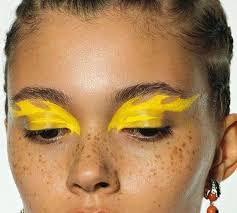 Editorial Makeup Avantgarde Edgy Creative Colorful Vogue Fashion Looks Beauty Glossy 2019 Simple Editorial Makeup Artistry Makeup Eye Makeup