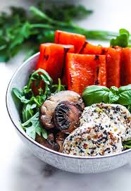 Charred Veggie And Fried Goat Cheese Salad Rezept Salat Mit Ziegenkase Und Salat