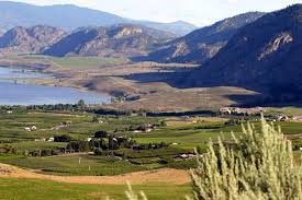 Much of the town is indeed on a narrow spit of land that divides osoyoos lake. Osoyoos Photos Featured Images Of Osoyoos Okanagan Valley Tripadvisor