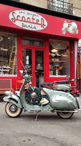 Nice Classic Vespa Vespa Scooters Vespa Piaggio Vespa