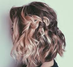 Oh my gosh these curls! 7 Cute Short Curly Hairstyles For Date Night