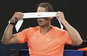 Jumper cause a racquet round. Broken Rackets Sweat And Injuries Best Of Australian Open 2021 Daily Sabah
