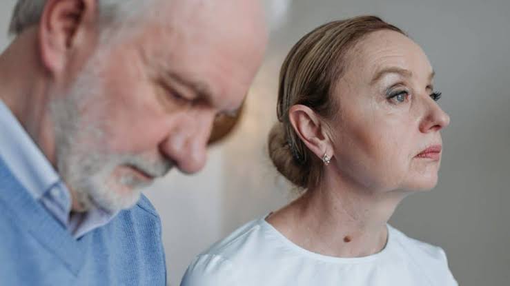 20 Unspoken Reasons Couples Drift Apart in Their 50s