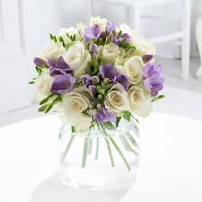 It offers beautiful bouquets, but you can also get succulents, chocolates floracracy is our best flower delivery service for custom arrangements. Black Roses