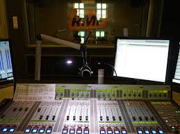 Rmfon.pl (by grupa rmf sp. File Radio Rmf Fm 28 Jpg Wikimedia Commons