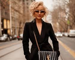 Long and curly hair needs commitment and choosing a suitable hairstyle isn't that easy. Curly And Curly Haircuts 2020 2021 Fashionable Haircuts For Curly Hair New Photos Styling Ideas