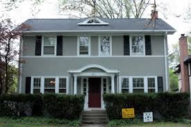 How to paint old exterior stucco. 25 Inspiring Exterior House Paint Color Ideas How To Paint Stucco House Exterior