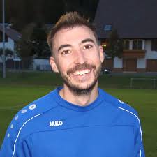 Fußball: Standardsituationen und Traumtore: Die besten Videos aus den  Fußball-Amateurligen vom Wochenende