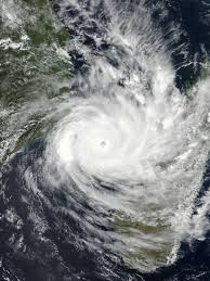 Vînt puternic, însoțit de furtună și precipitații atmosferice, specific regiunilor tropicale; Ciclon Idai Wikiwand