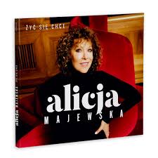 Jej matka była polonistką, a ojciec dyrektorem miejscowej szkoły i nauczycielem śpiewu. Zyc Sie Chce Majewska Alicja Muzyka Sklep Empik Com