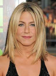 Does long hair make a woman look older or younger? 101 Hair Styles For Women Over 30 In 2021 Trending King Hair Styles