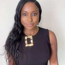 Tracy Girard's Instagram, Twitter & Facebook