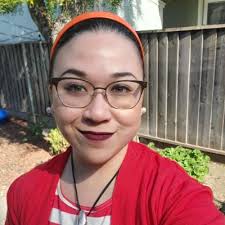 Meredith Munson's Instagram, Twitter & Facebook