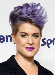 Kelly Osbourne Isn T Afraid To Break The Rules When It Comes To Her Hair Norules Purplehair Shorthair Short Punk Hair Spiked Hair Punk Hair