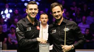 Mark selby still has a mountain to climb but when stuart won those five frames in a row, we thought it was a great session of snooker from stuart bingham but selby is still in it and anything can happen. English Open Mark Selby Hammers David Gilbert 9 1 In Final Bbc Sport