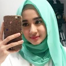 Girls with bella known lovers often change. Laudya Cynthia Bella Fans Photos Facebook