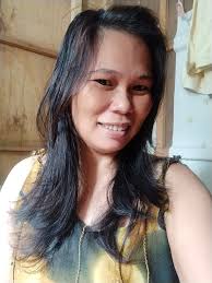 Looking for a serious relationship with your husband. I'm 55 years old, I  don't have children, I don't mind if my husband is older than me, but not  really. The only thing