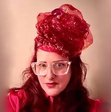 Abigail Pope's Instagram, Twitter & Facebook