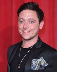 When marlon pushes matt towards the door, matt lands a backhanded strike to his face. Emmerdale Cast Who Plays Matty Barton Who Is Ash Palmisciano Tv Radio Showbiz Tv Express Co Uk