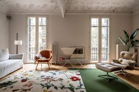 Homes with a luxury floor plan are often found on large estates. Nanimarquina Home Facebook