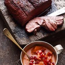 Wildschweinbraten In Gluhweinsauce Rezept Des Monats Rezept Rezept Wildschweinbraten Wildschweinbraten Rezepte
