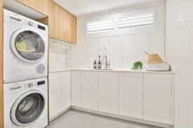 Laundry room, washer and dryer, small laundry area, storage if you don't have a full room to devote to laundry, you can still create a powerhouse laundry work station. 75 Beautiful L Shaped Laundry Room Ideas Designs July 2021 Houzz Au