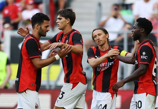 Milan vence o Manchester United de virada em amistoso na Pol&ocirc;nia | Ge