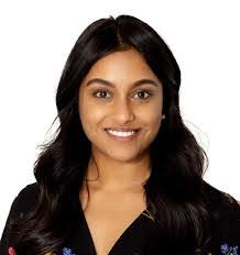 Kelly Blaney's Instagram, Twitter & Facebook