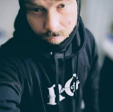 Cryptocurrency Trading and Financial Independence