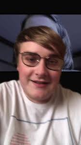 Kathy Bates and Anna Sawai