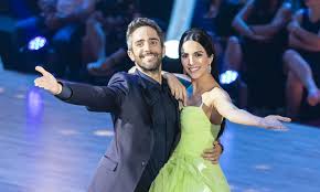 La casa di rocio munoz morales e raoul bova: Rocio Munoz El Motivo Por El Que No Presentara La Gala De Fin De Ano Junto A Roberto Leal