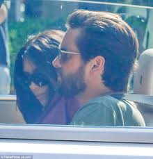 Kim Kardashian drives around LA promoting Kanye West's 'Pablo' store