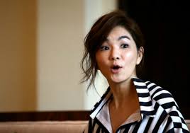 You can choose between short and long bangs, and style the look layered, choppy or to the side. Did Ella Chen Just Reveal New Details About Her Rumoured Pregnancy Her World Singapore