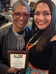 Springfield volunteer receives award