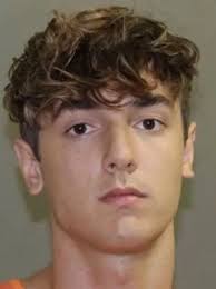 The latest tweets from @brycehall Ariana World Hq On Twitter Attention Seeker Tiktoker Bryce Hall Claims That Arianagrande S Comment About Tiktokers Partying Amid Pandemic Was Just An Unnecessary Amp Marketing Move Https T Co Oqraeaxbhh Twitter