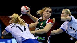 Kovacsics anikó, a magyar női válogatott csapatkapitányának válla kificamodott, így számára véget ért az olimpia. Ket Het Mulva Ujrakezdheti A Labdas Edzeseket Kovacsics Aniko M4 Sport