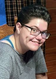 Rae Wells's Instagram, Twitter & Facebook