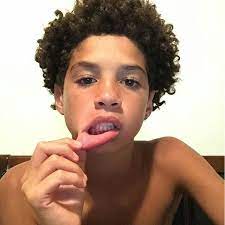 Light skin boy with curly hair 10 years old. Middle School Light Skin Boys Curly Hair Cute Novocom Top
