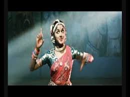 Padmini In Soviet Film 1958 Temple Scene In 2020 Scene Film Soviet