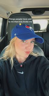 taylor macleod (@taytay.cloudy)